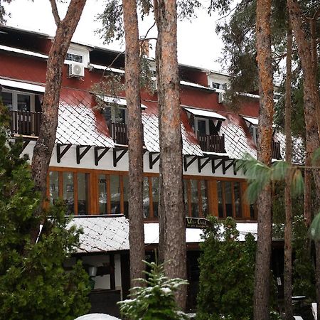 Hotel Barbizon Ньиредьхаза Экстерьер фото